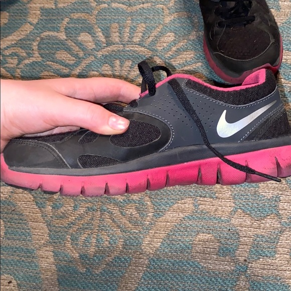 Used Nike Running shoes - Picture 4 of 6